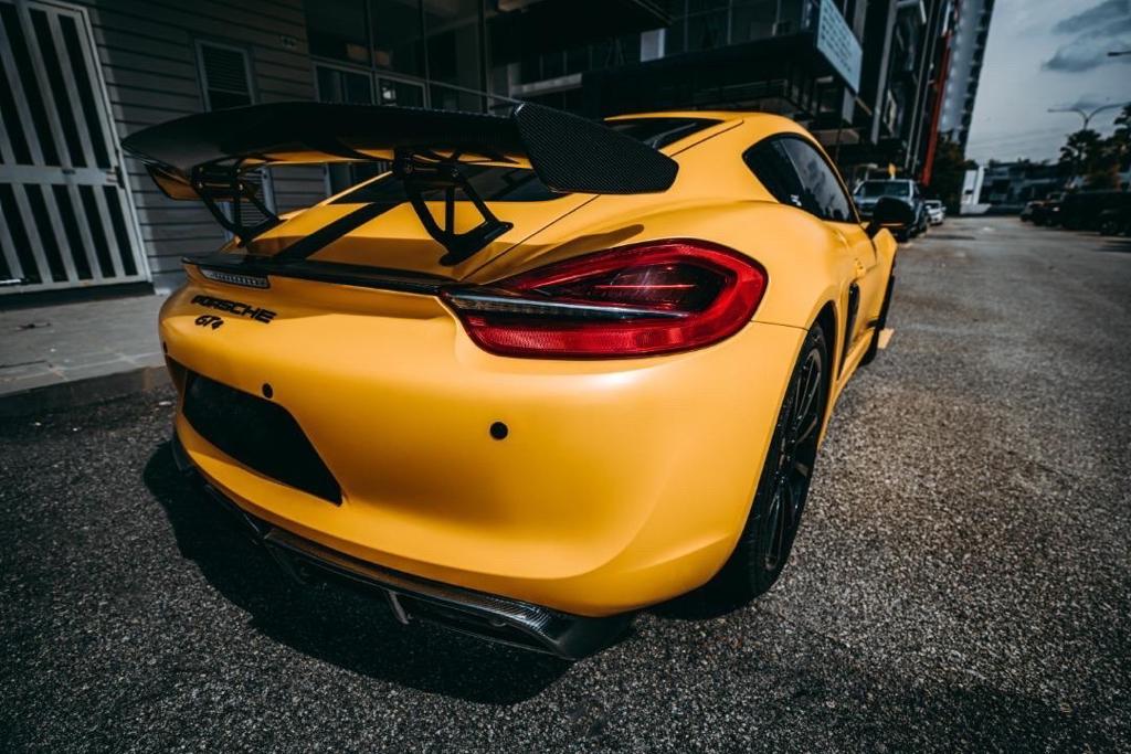 Porsche GT4 rear spoilers