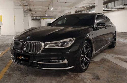 BMW 740Le G12 (Black)