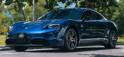 Porsche Taycan 4S (Blue)