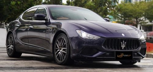 Maserati Ghibli (Black)