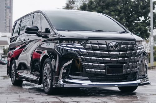 Toyota Alphard AH40 (Black)