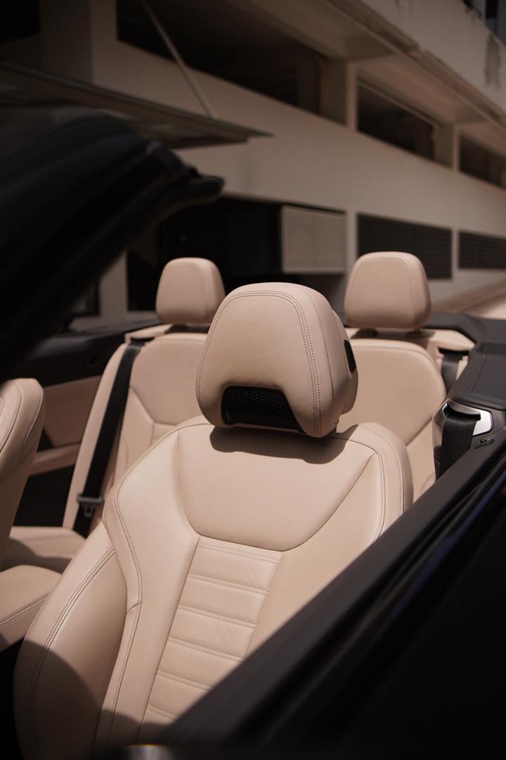 BMW 440i Convertible - Image 11