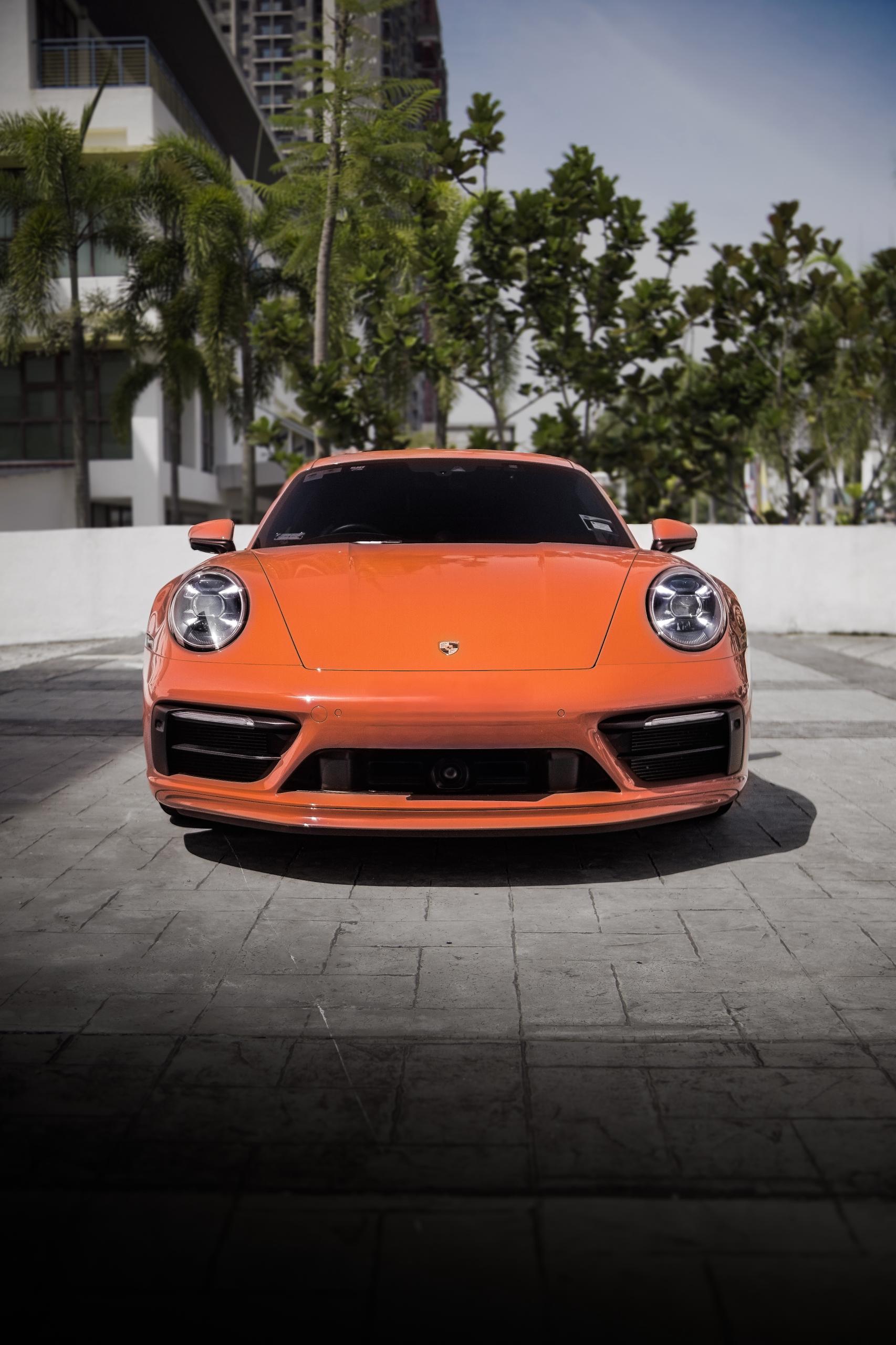Porsche 911 Carrera S 992.1 (Orange 🧡) - Image 3