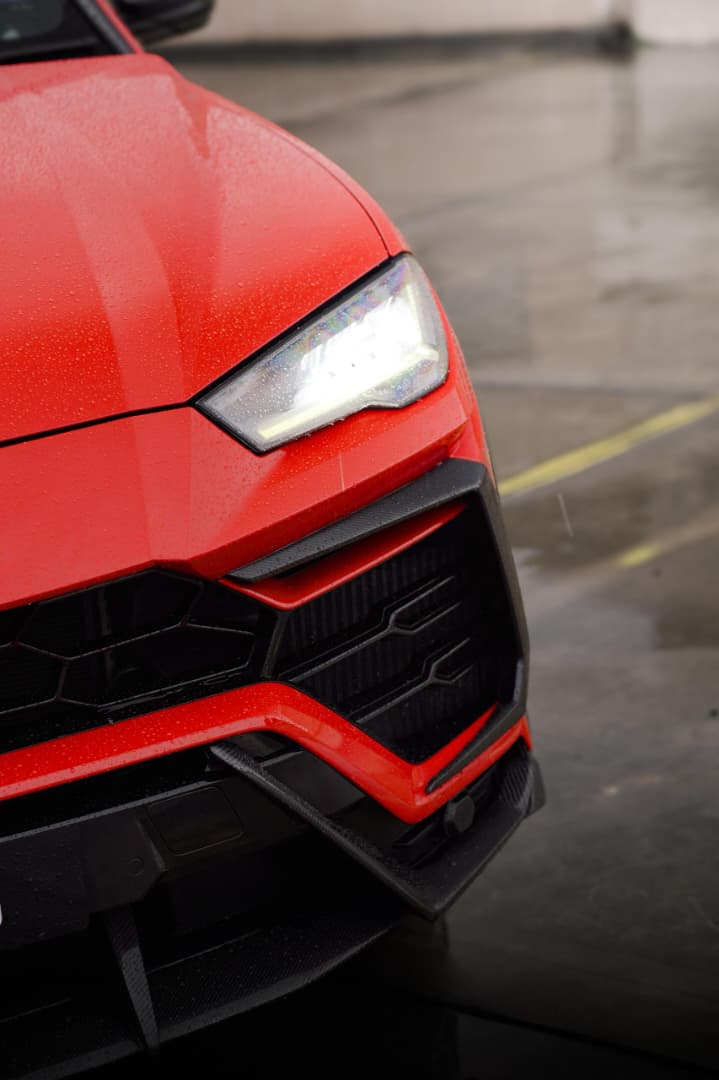 Lamborghini Urus (Red ❤️) - Image 4