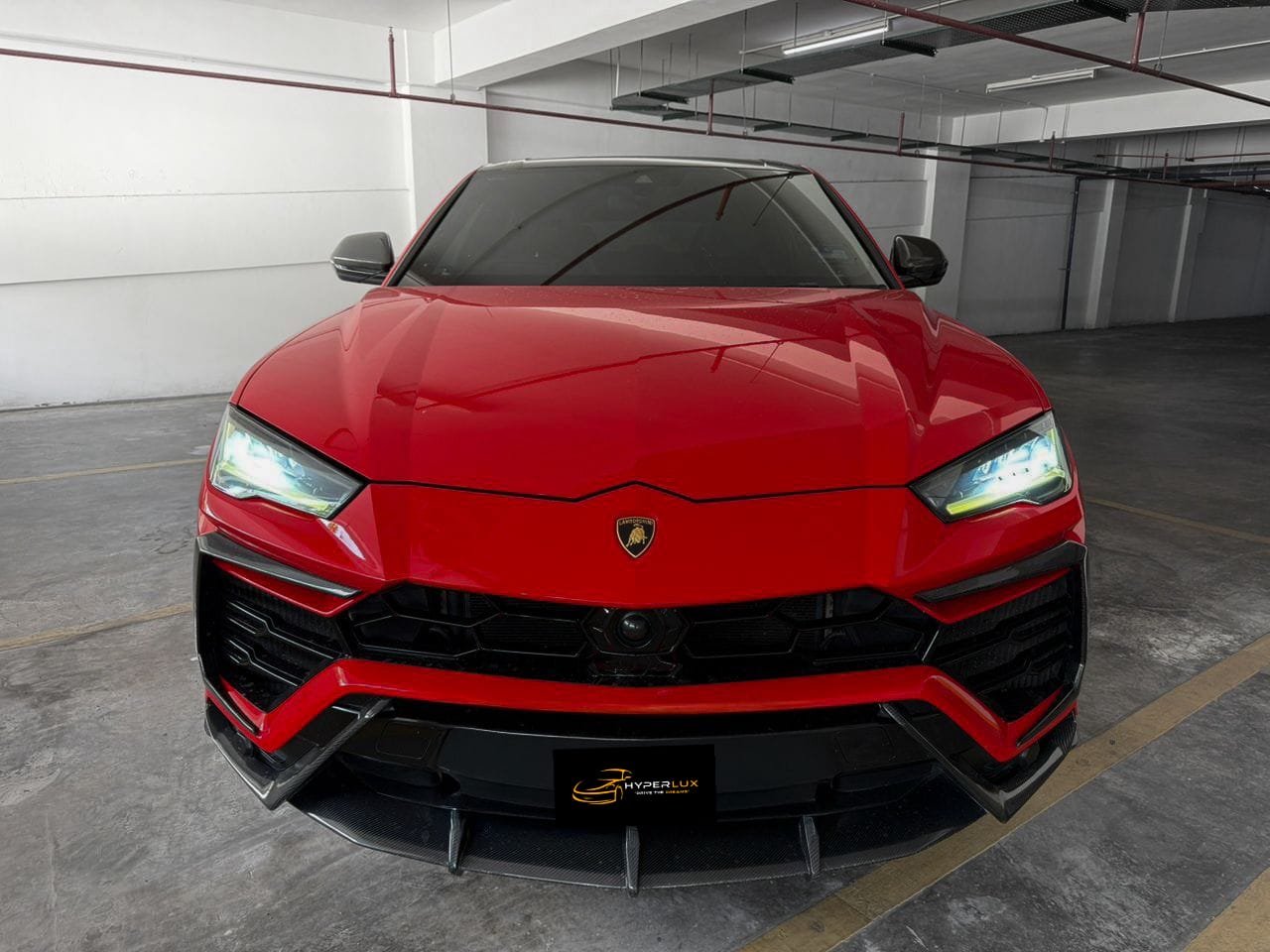 Lamborghini Urus (Red ❤️) - Image 8