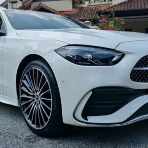 Mercedes-Benz C300 W206 (White)