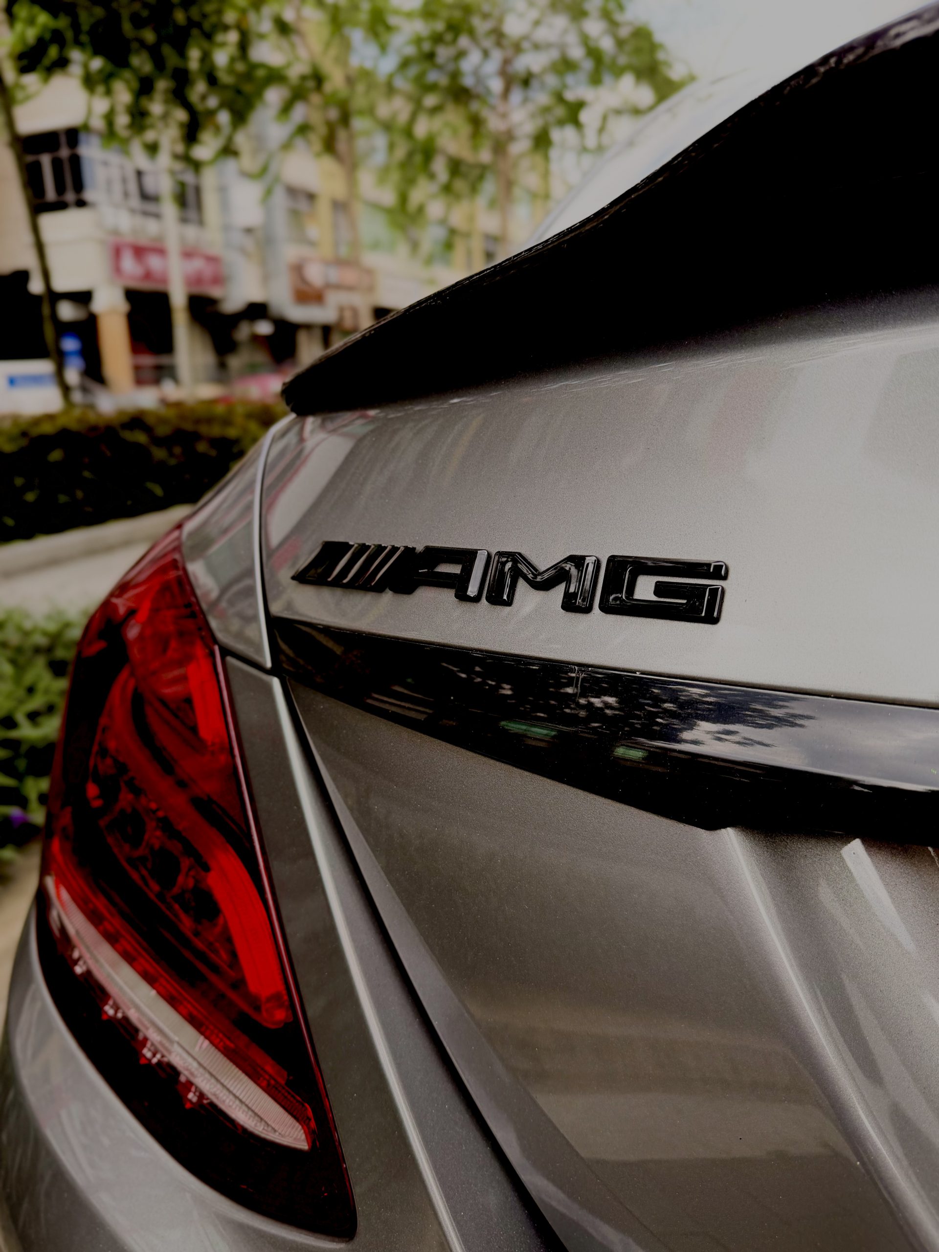 Mercedes Benz C63 AMG - Image 12