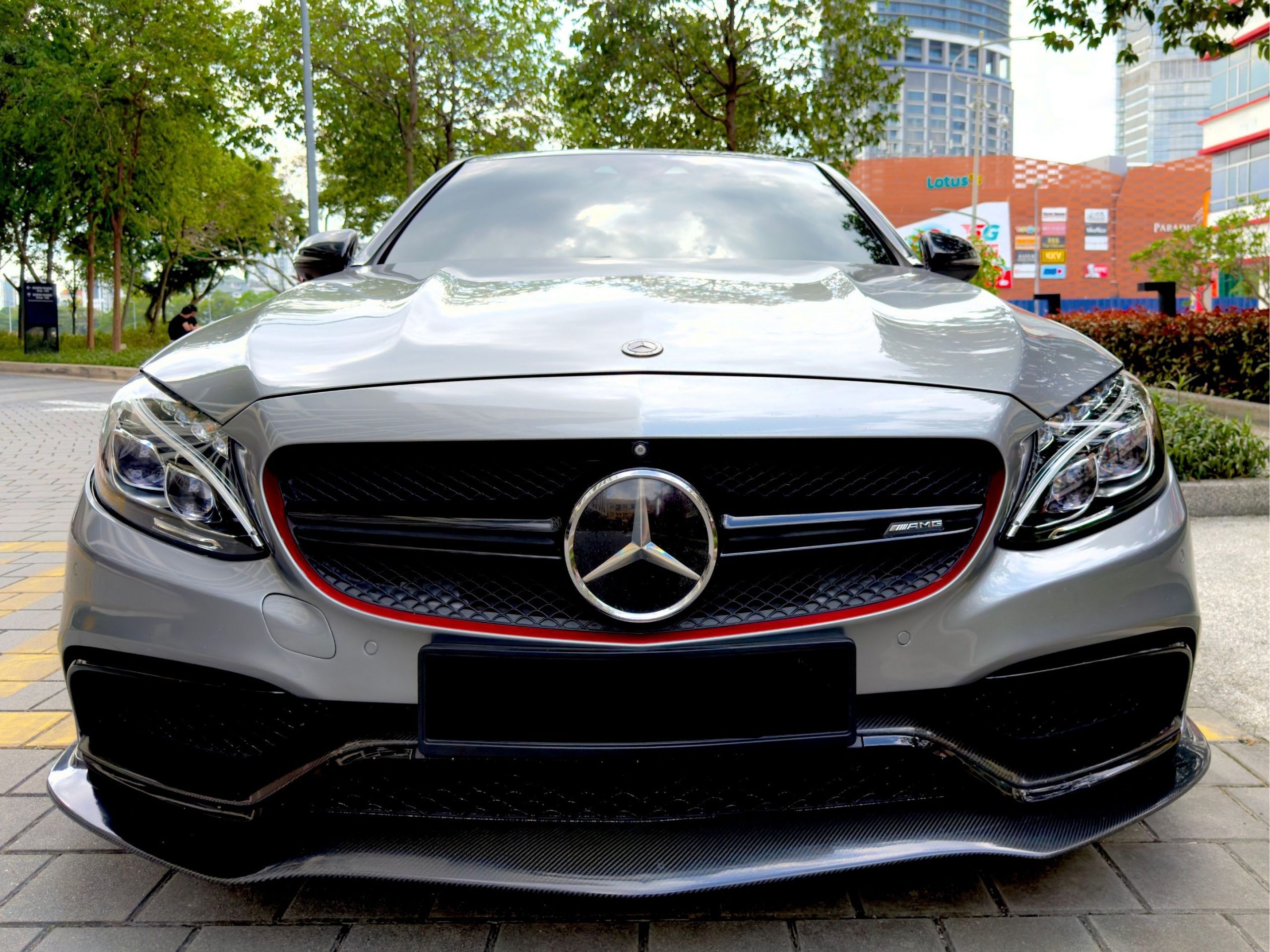 Mercedes Benz C63 AMG - Image 3