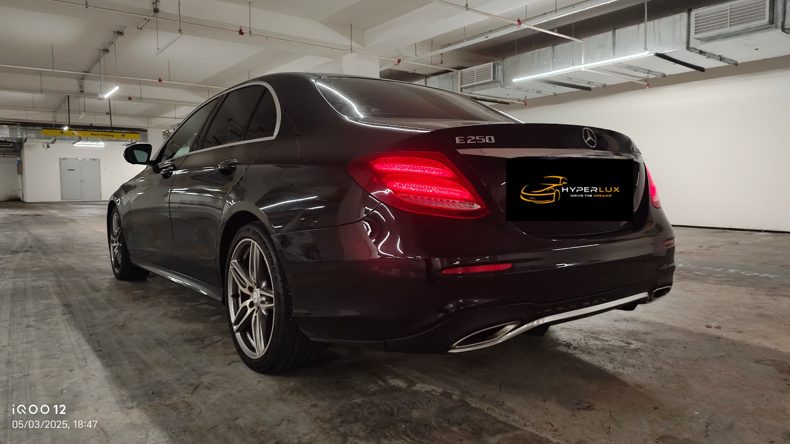 Mercedes Benz E250 W213 (Black) - Image 4