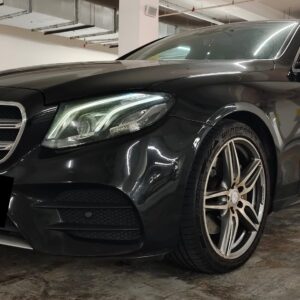 Mercedes Benz E250 W213 (Black)