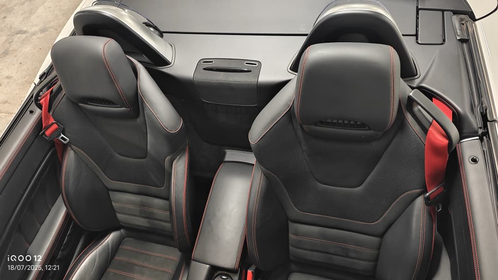 Mercedes Benz SLC43 AMG - Image 15