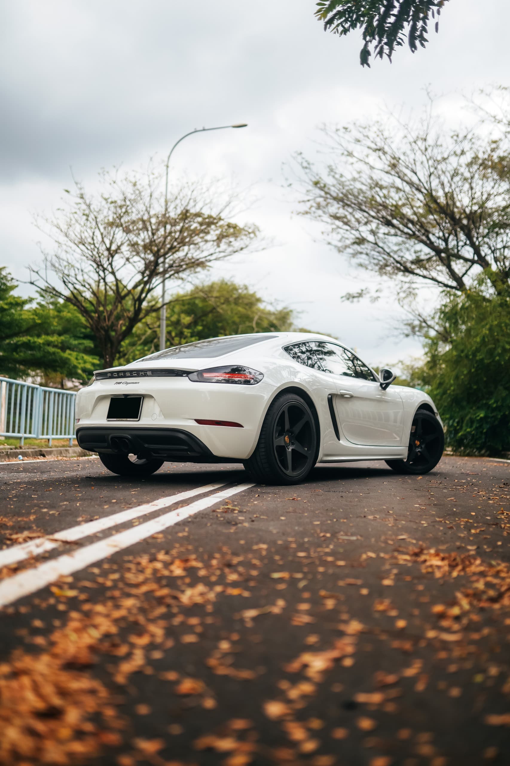Porsche 718 Cayman - Image 5