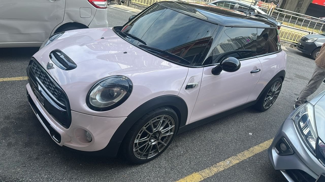 2017 Mini Cooper S (F56) JCW Kit