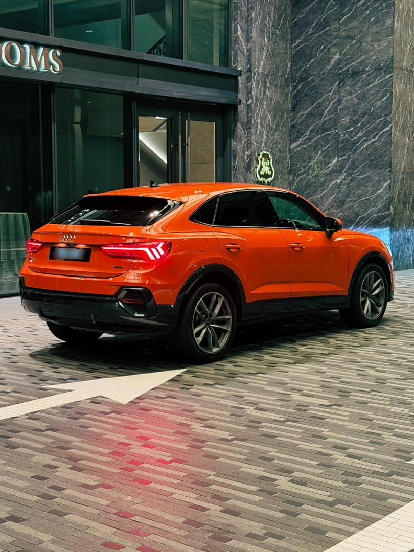 Audi Q3 Orange 🧡 - Image 5