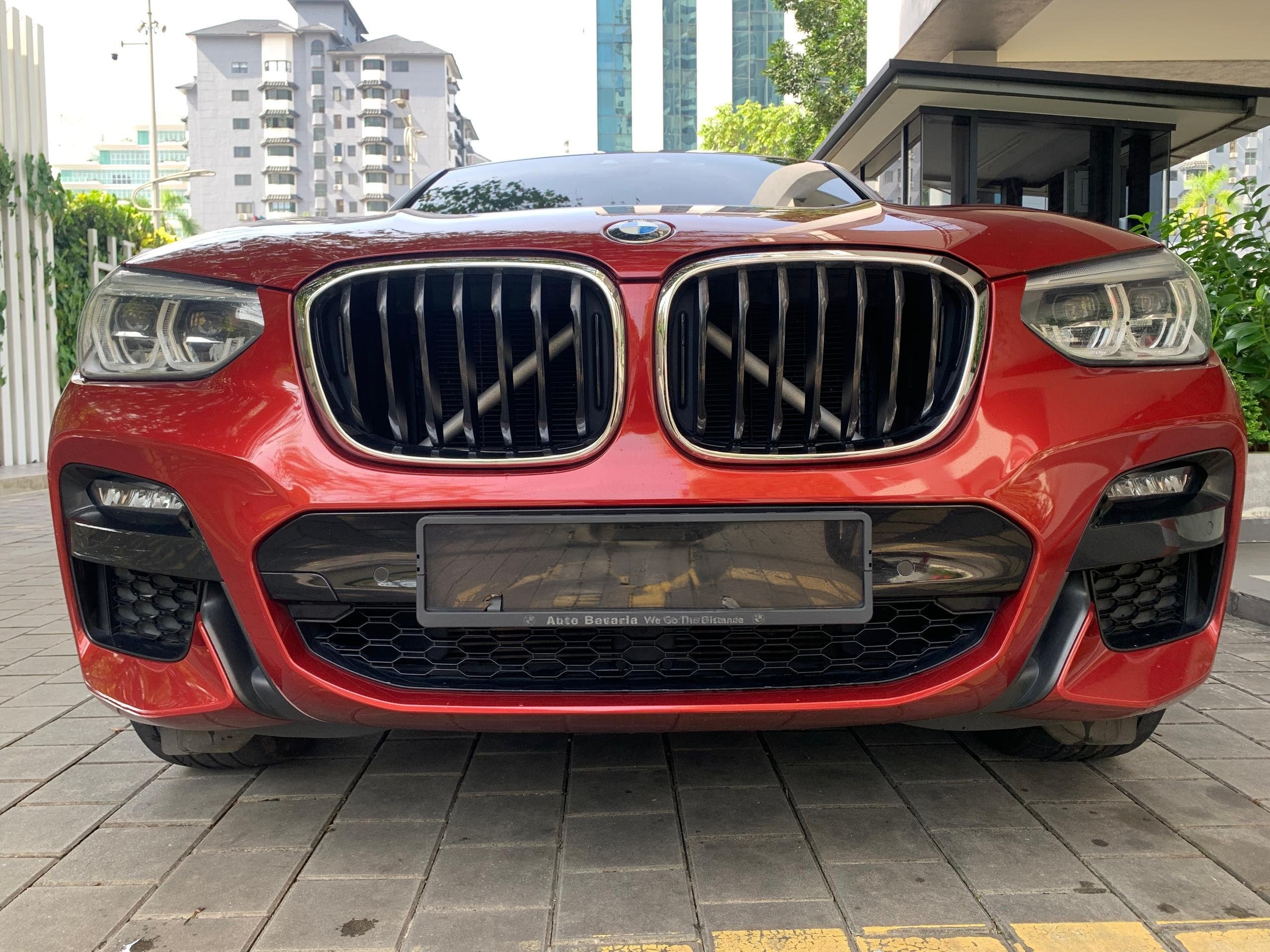 BMW X4 G02 (Red) - Image 3