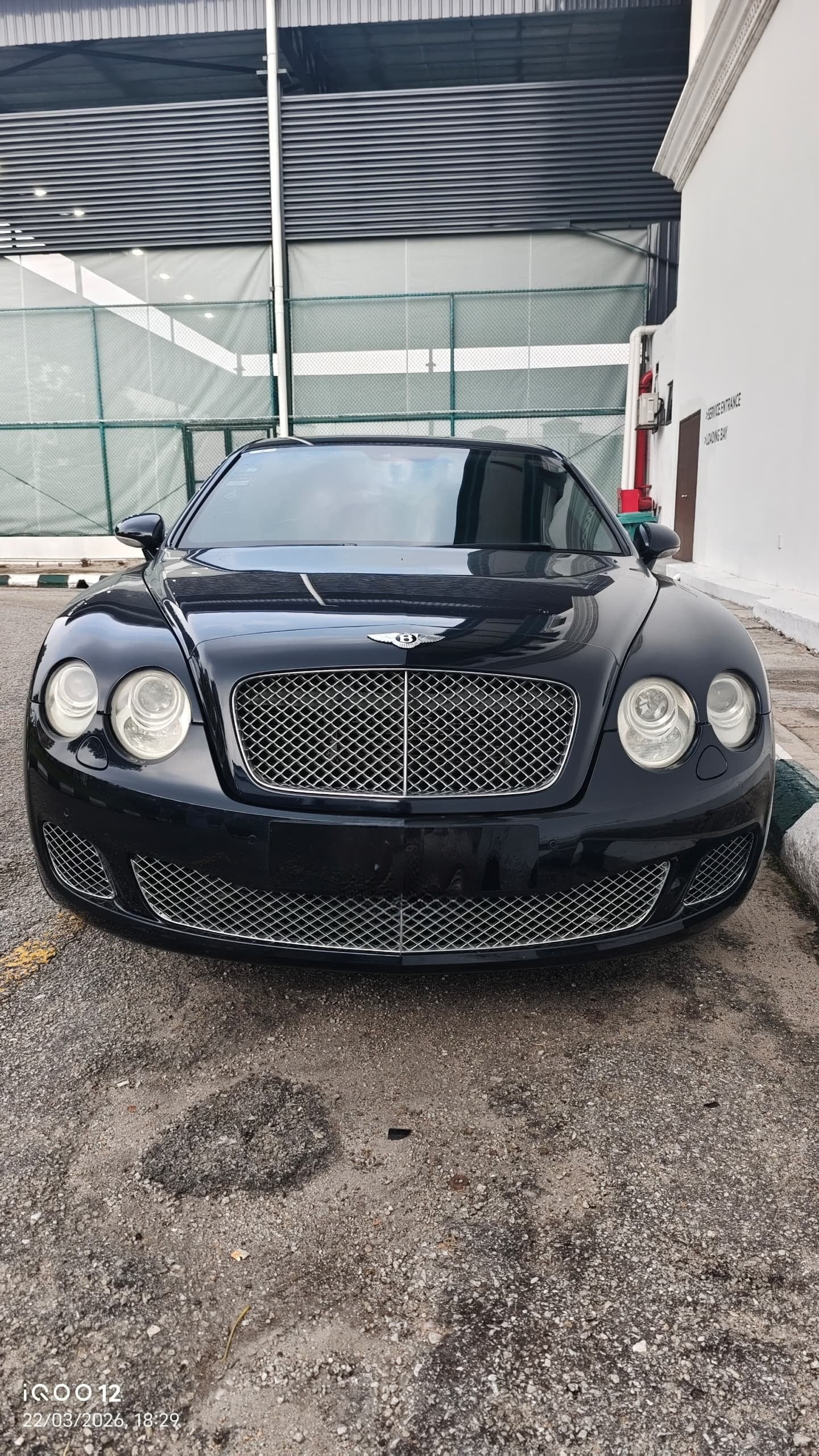 Bentley Continental Flying Spur - Image 2