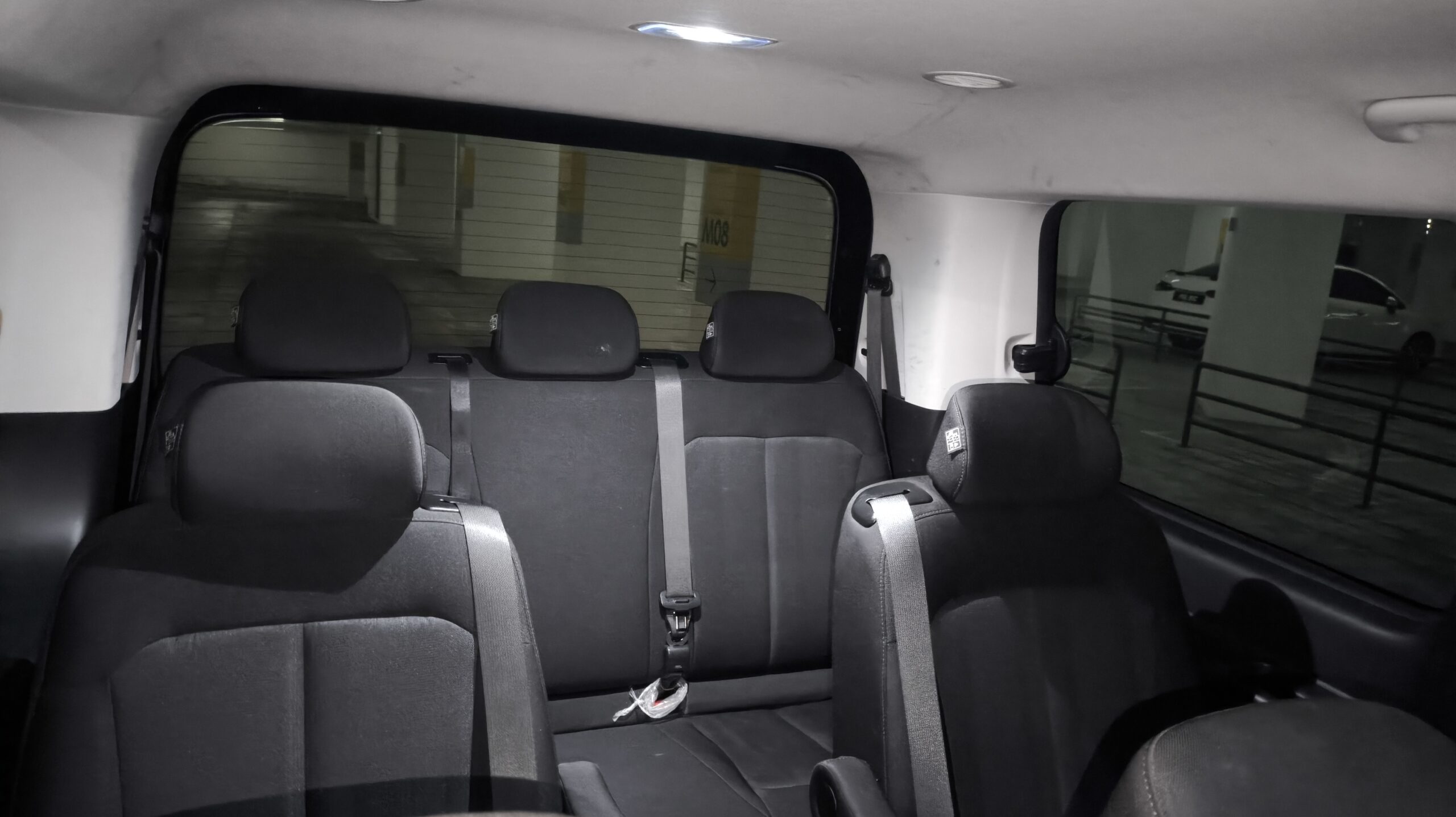Hyundai Staria Lite 2.2D (Black) - Image 15