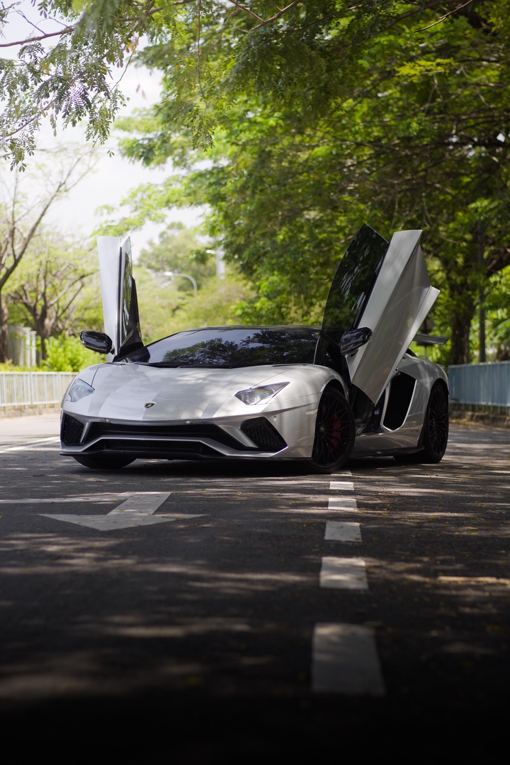 Lamborghini Aventador S