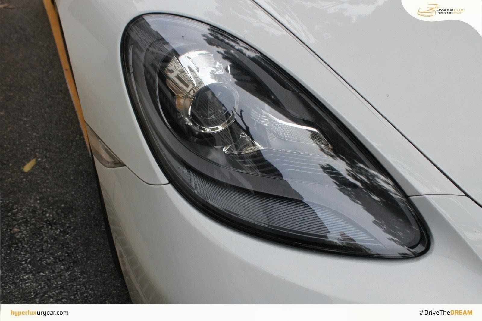 Porsche 718 Boxster (White 🤍) - Image 3