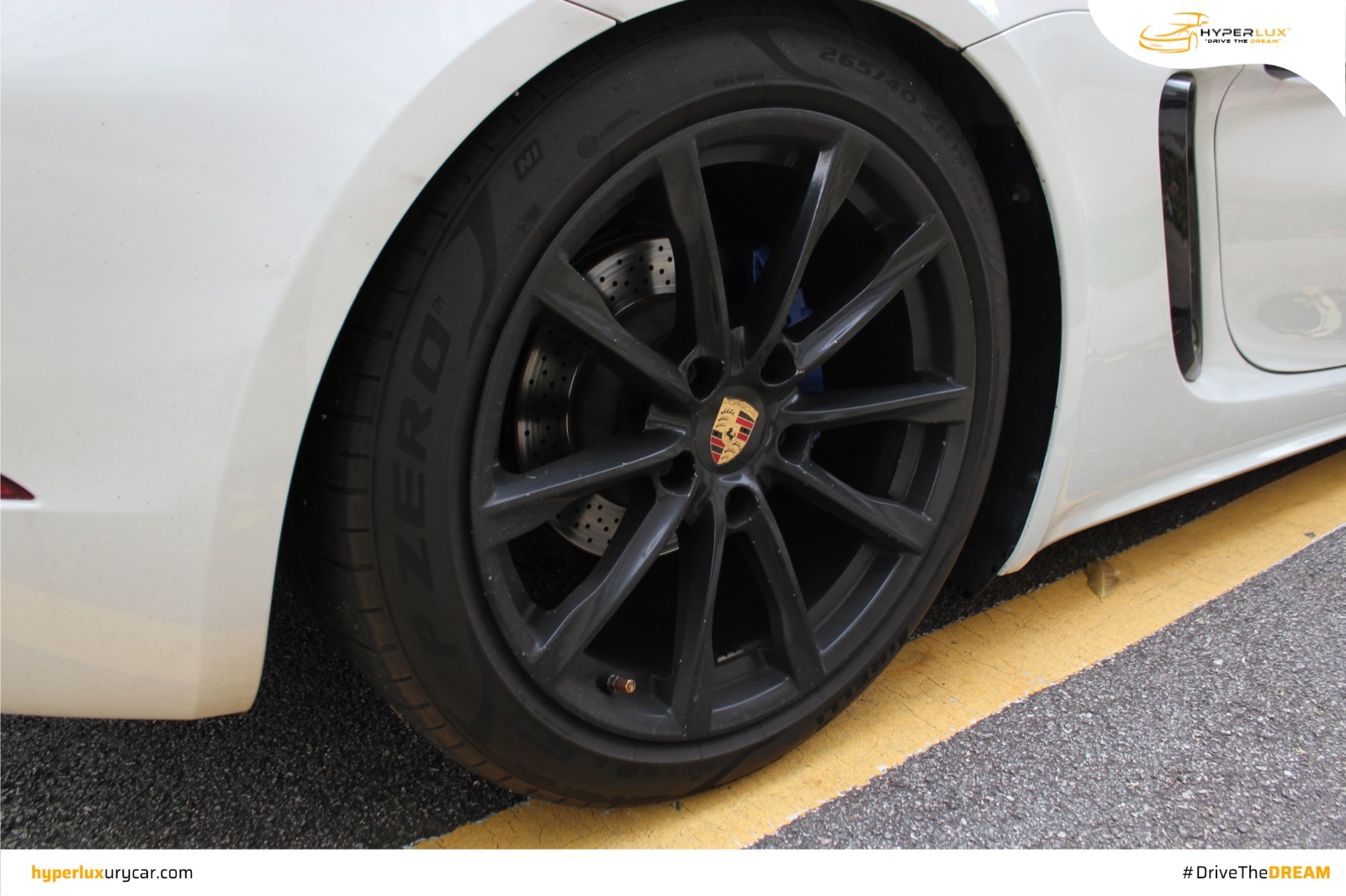 Porsche 718 Boxster (White 🤍) - Image 5