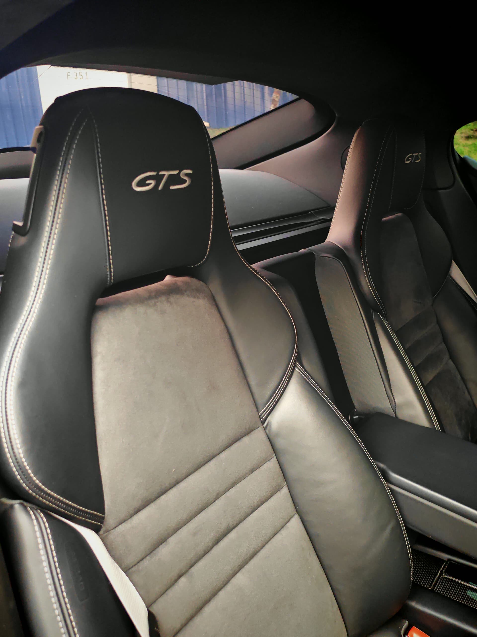 Porsche Panamera GTS - Image 19
