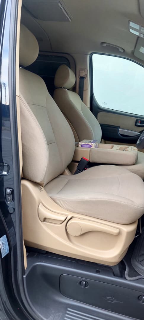 Hyundai Starex (Black/White) - Image 14