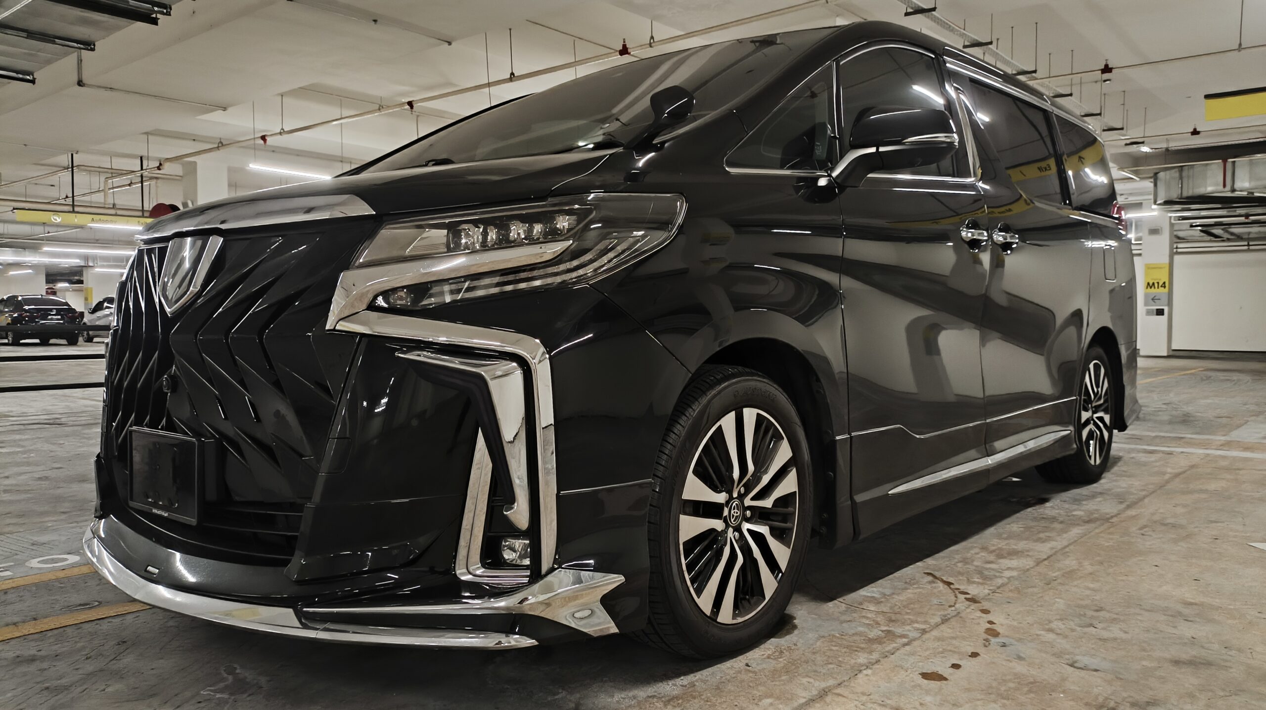 Toyota Alphard SC2021 (Black)