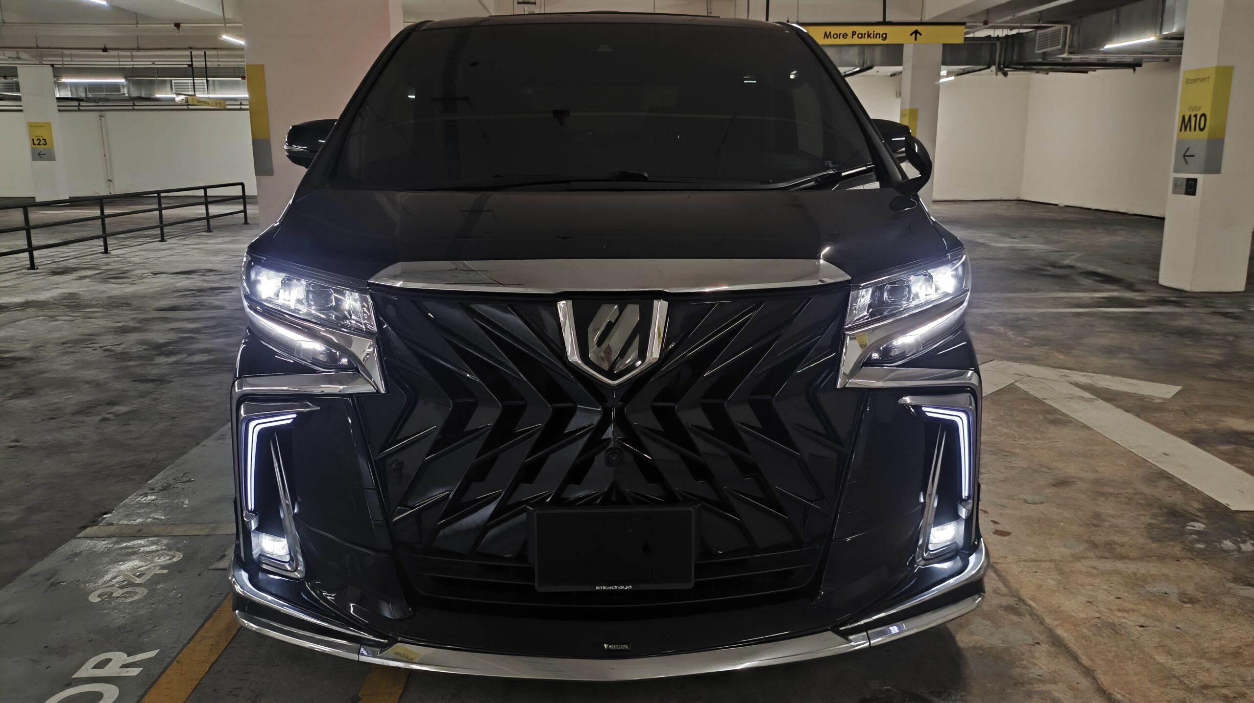 Toyota Alphard SC2021 (Black) - Image 15