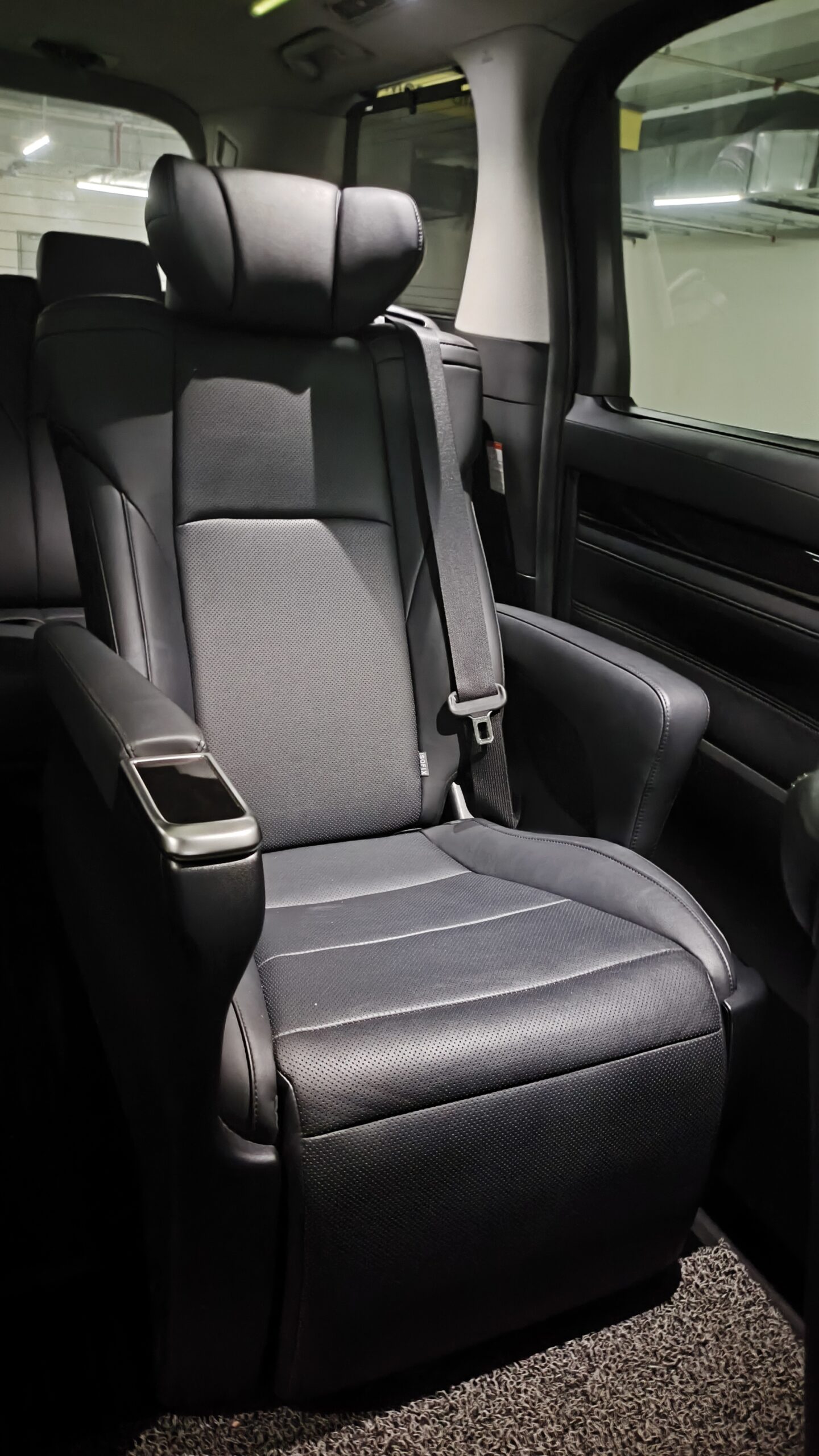 Toyota Alphard SC2021 (Black) - Image 20