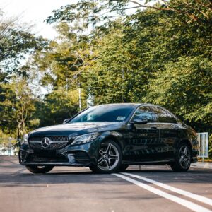 Mercedes Benz C300 W205 Facelifted (Black)