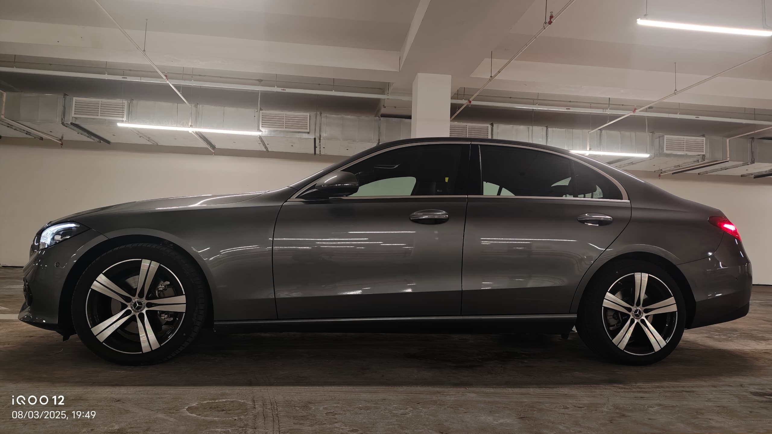 Mercedes Benz C200 W206 (Silver) - Image 3