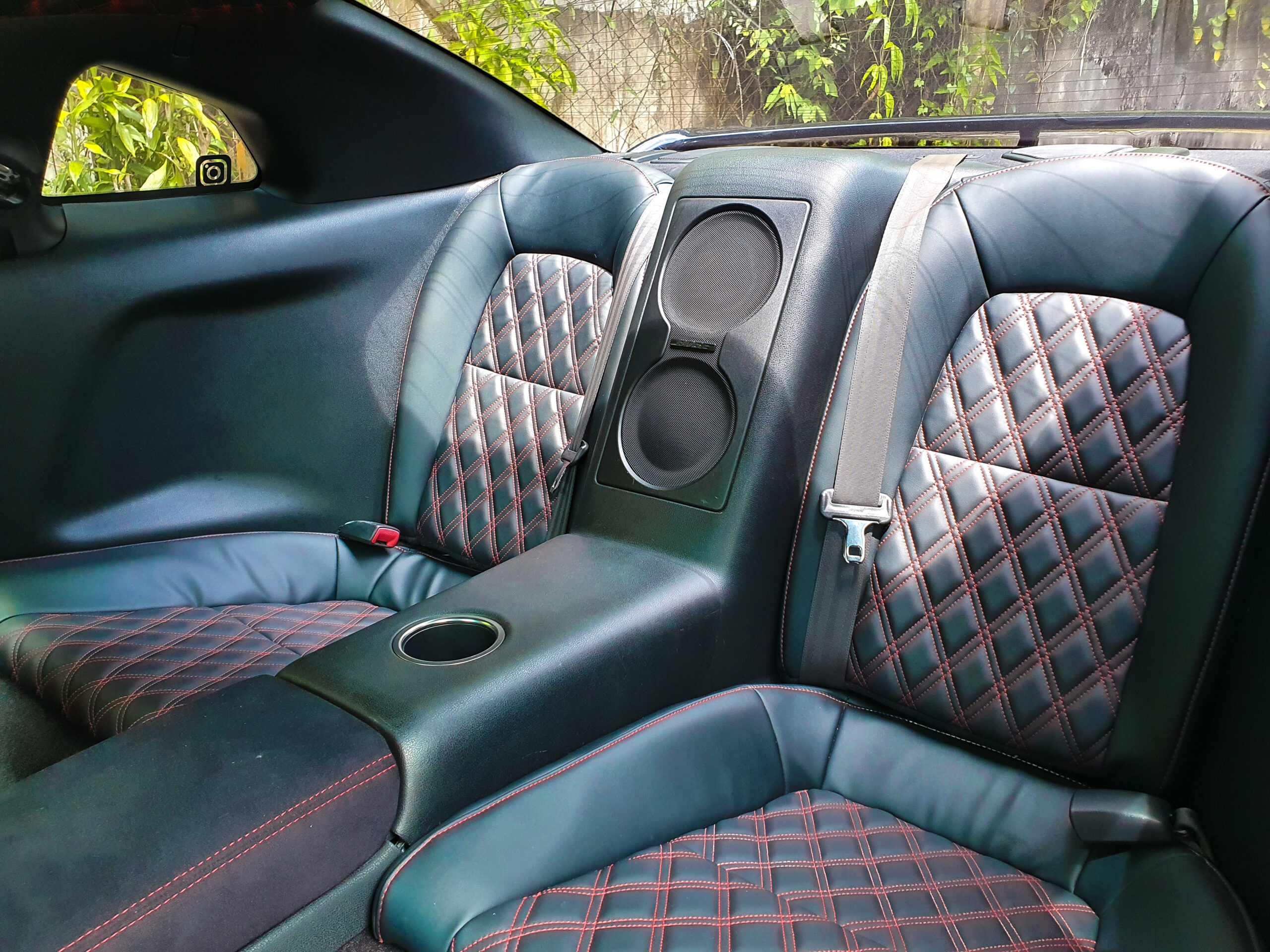 Nissan GTR R35 (Black) - Image 7