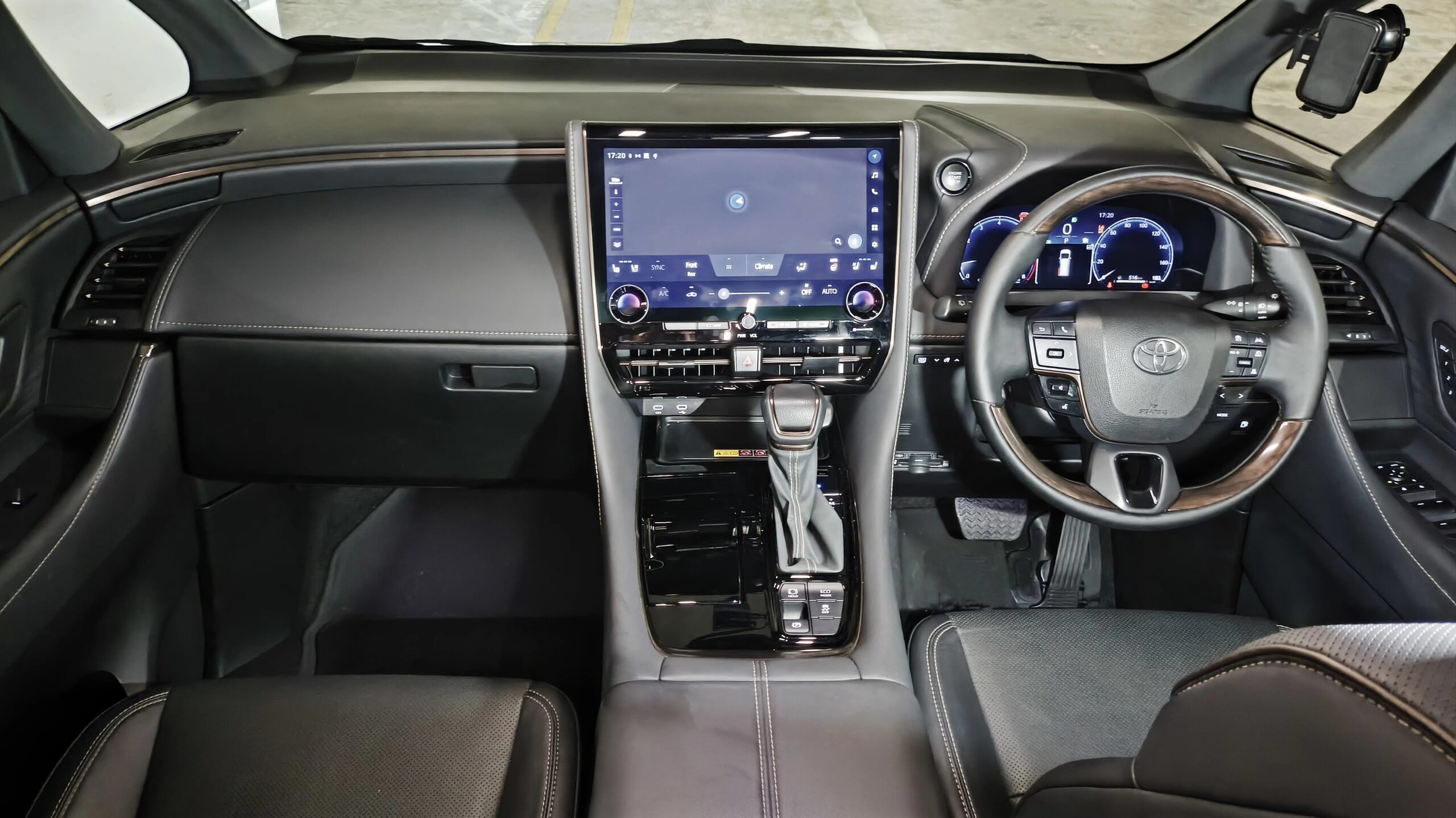Toyota Alphard AH40 (Black) - Image 9