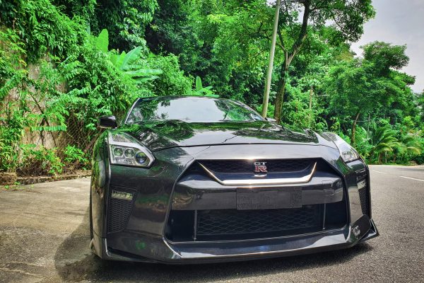 Nissan GTR R35 (Black) 11